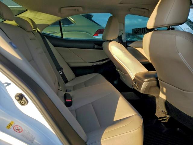 Lexus Is 300 Image 12
