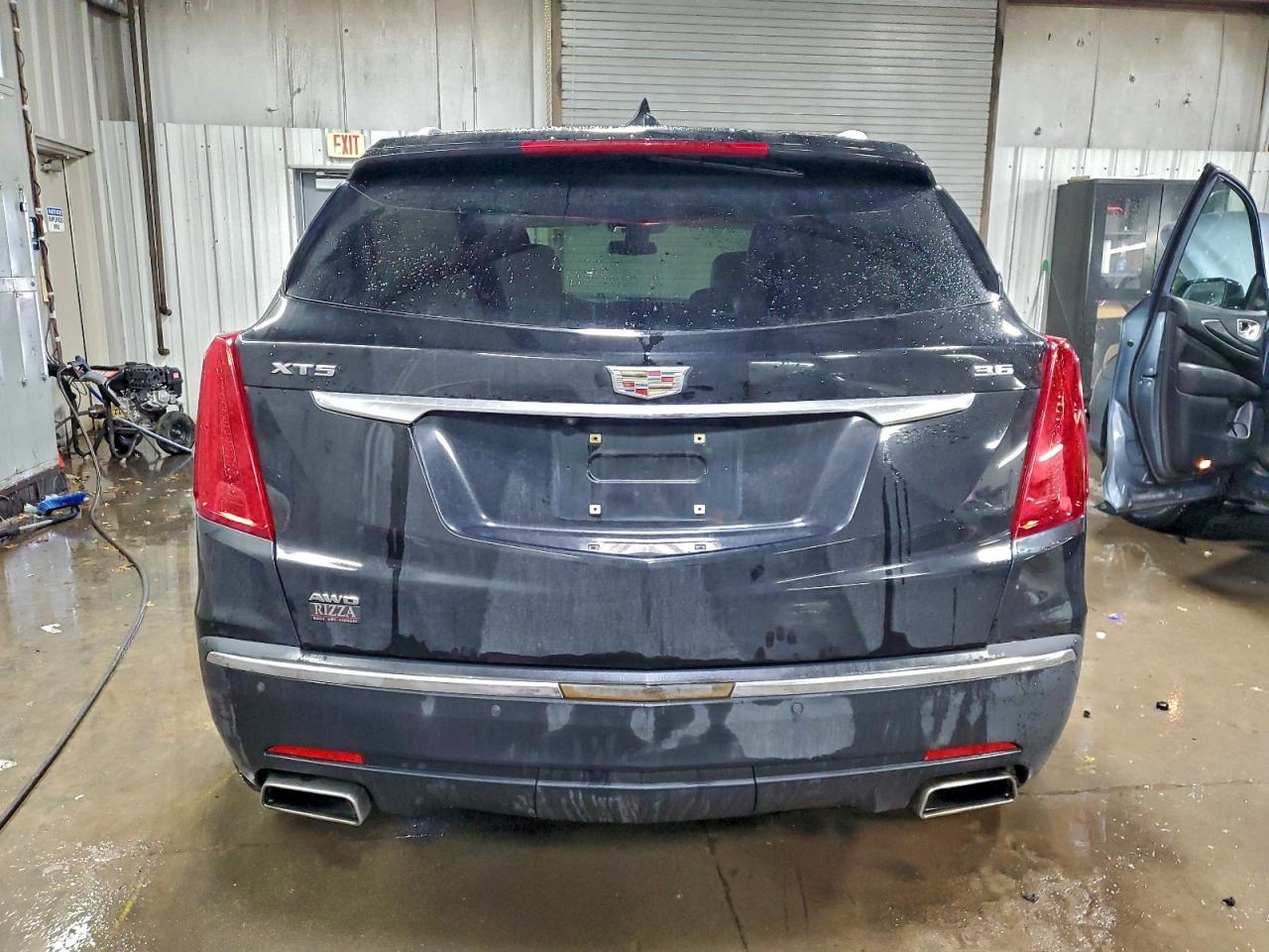 Cadillac XT5 Premium Luxury Image 10