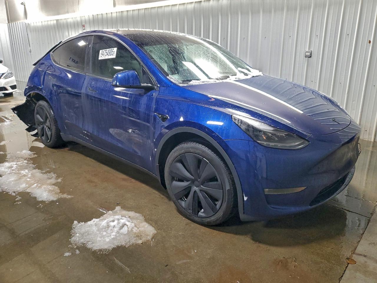 Tesla Model Y Image 2