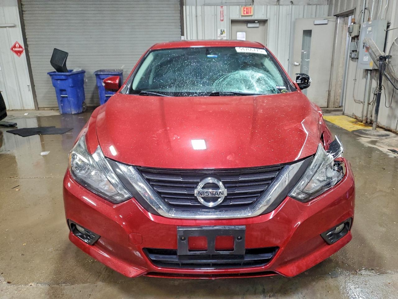 Nissan Altima 2.5 Image 5