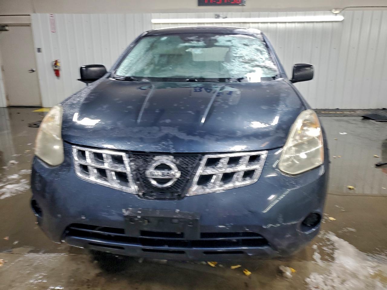 Nissan Rogue S Image 7