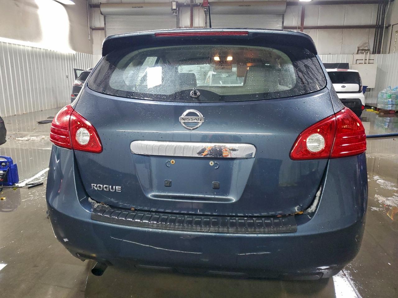 Nissan Rogue S Image 8