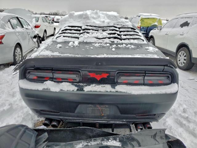 Dodge Challenger R/t Image 11