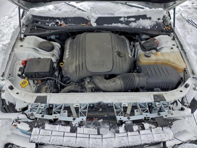 Dodge Challenger R/t Image 12