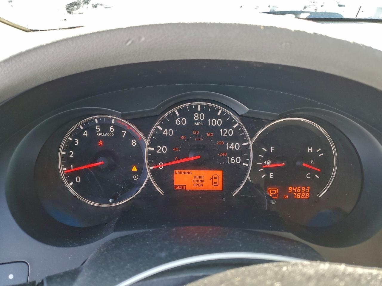 Nissan Altima Base Image 5