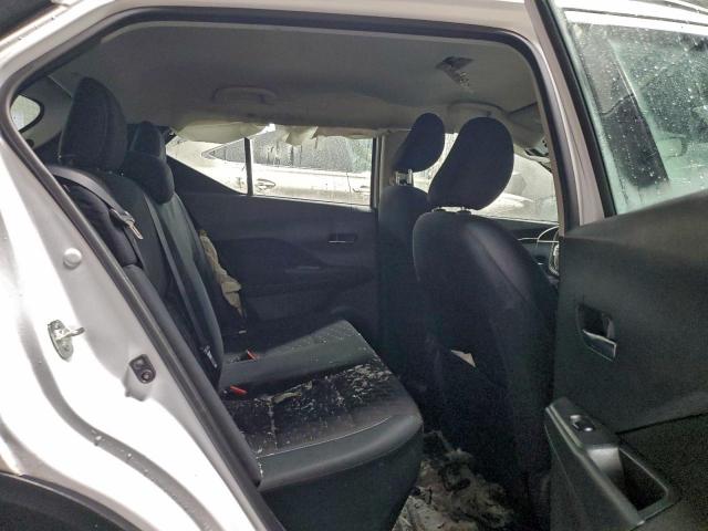 Nissan Kicks Sv Image 10