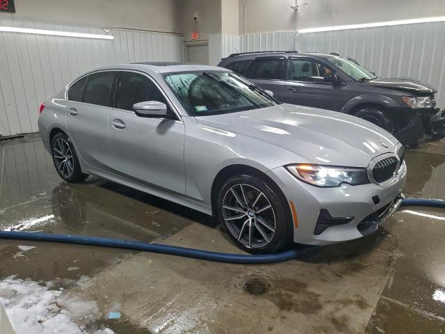 BMW 3 Series Image 10