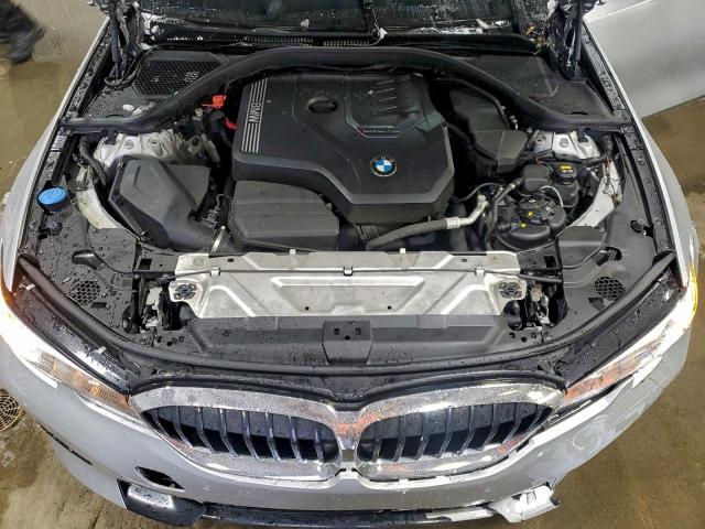 BMW 3 Series Image 12