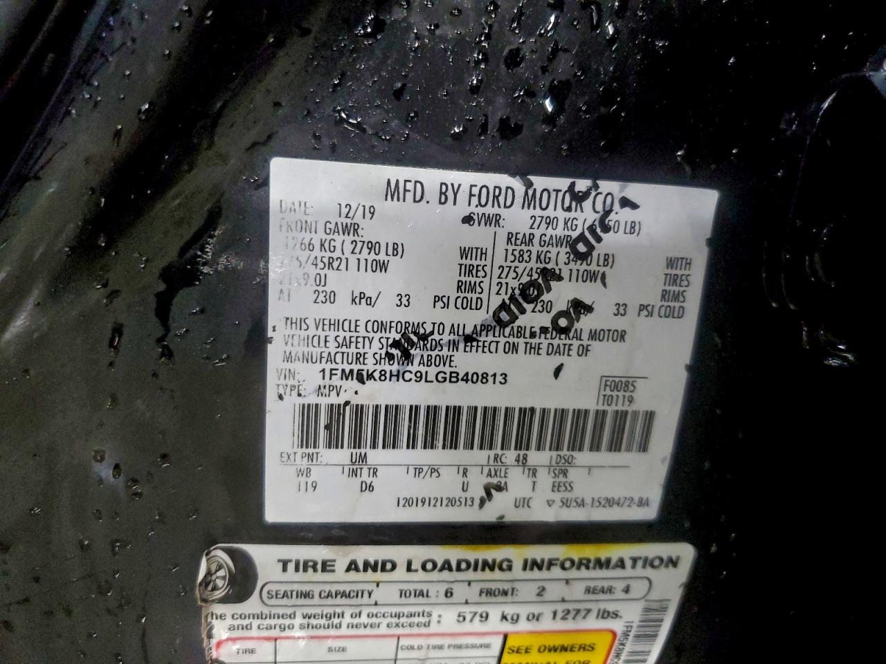 Ford Explorer Platinum Image 11