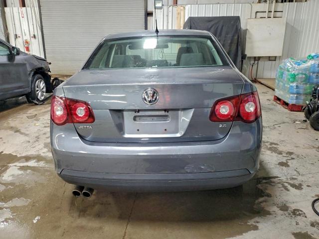 Volkswagen Jetta S Image 7