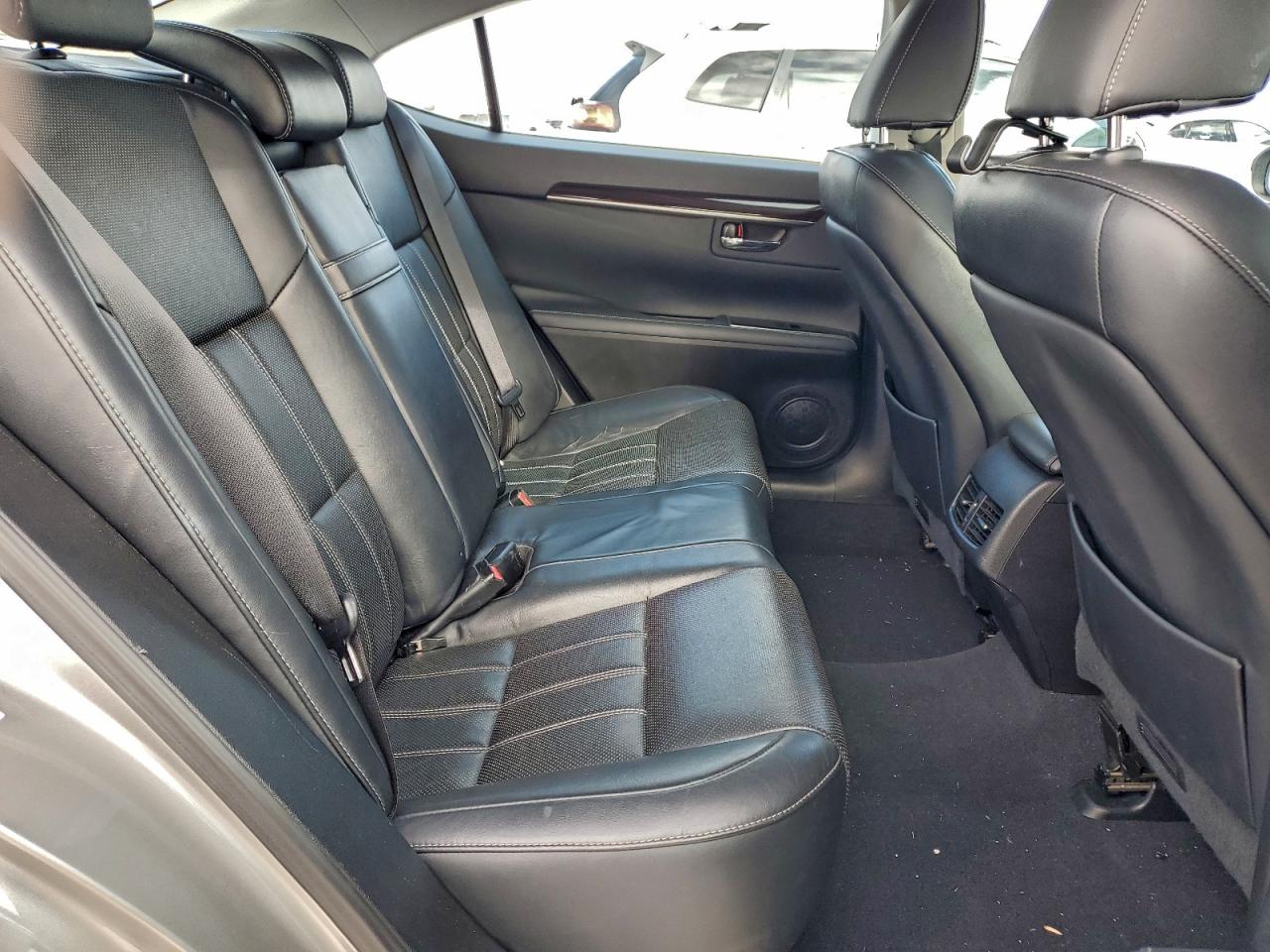 Lexus Es 350 Image 11