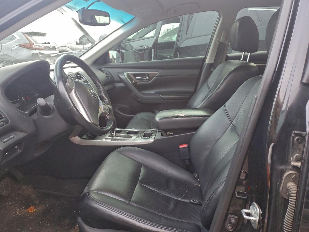 Nissan Altima 2.5 Image 3