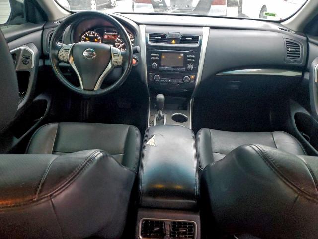 Nissan Altima 2.5 Image 9