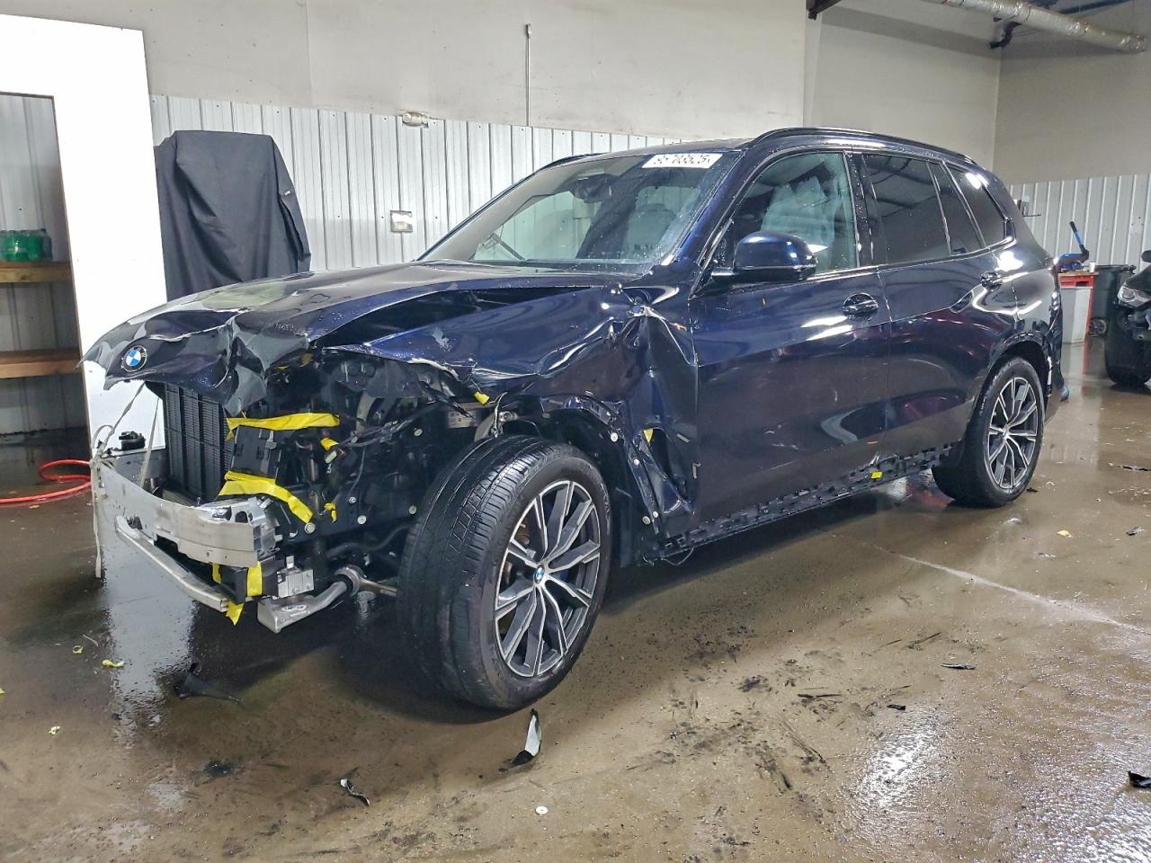 BMW X Series Xdrive40i Image 1