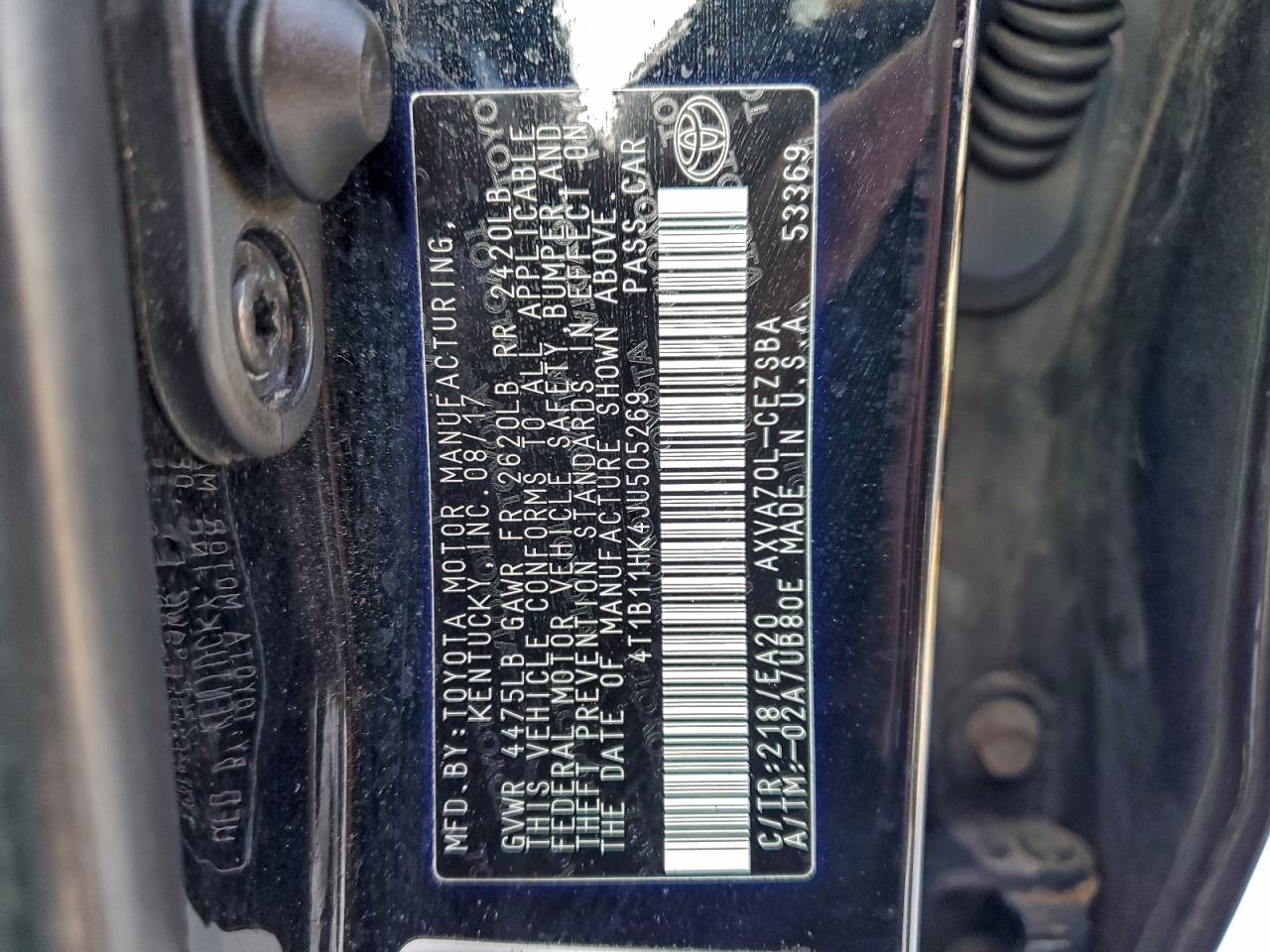 Toyota Camry L Image 9