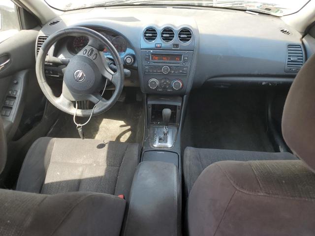 Nissan Altima Base Image 7