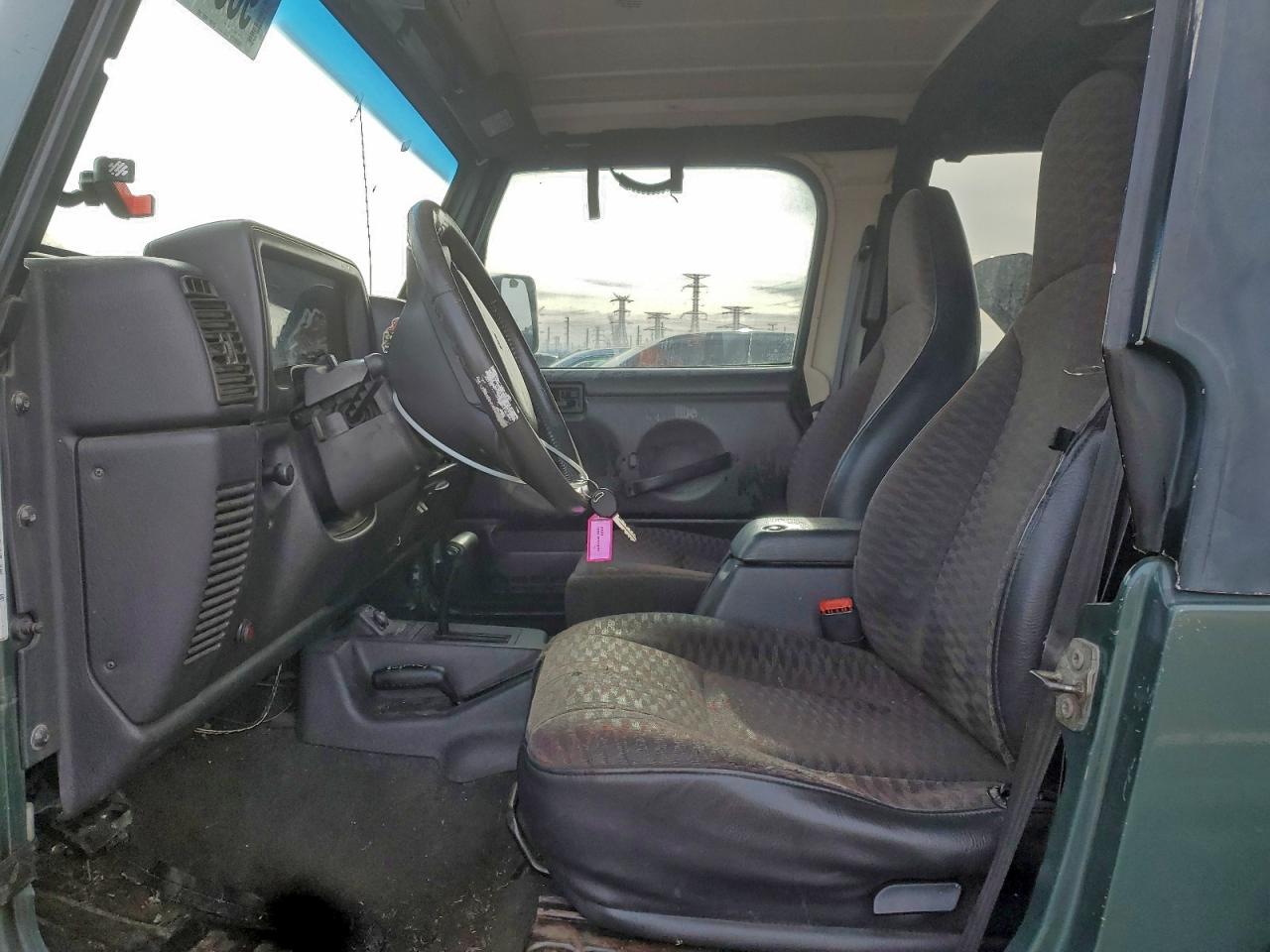 Jeep Wrangler Sport Image 4