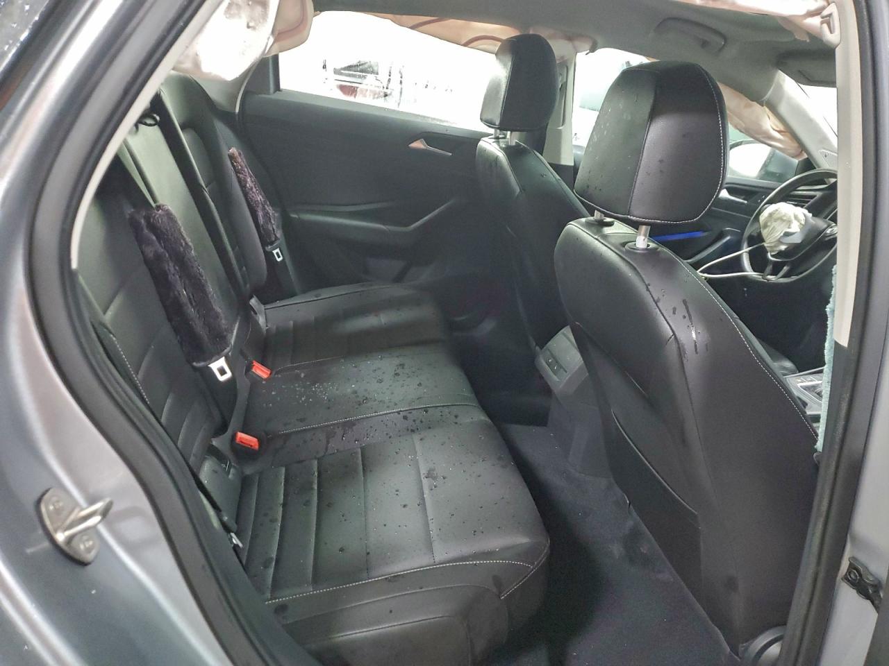 Volkswagen Jetta Sel Image 2