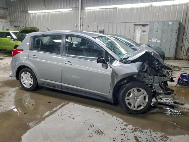 Nissan Versa S Image 10