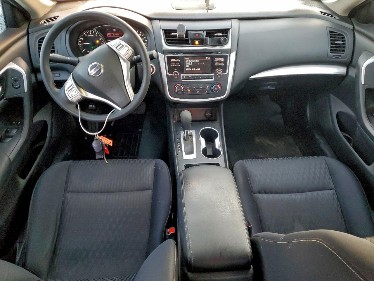 Nissan Altima 2.5 Image 11
