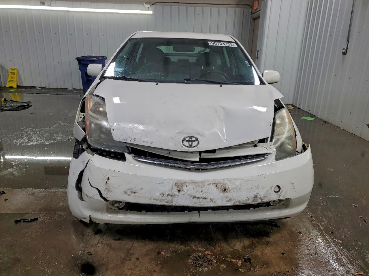 Toyota Prius Image 2