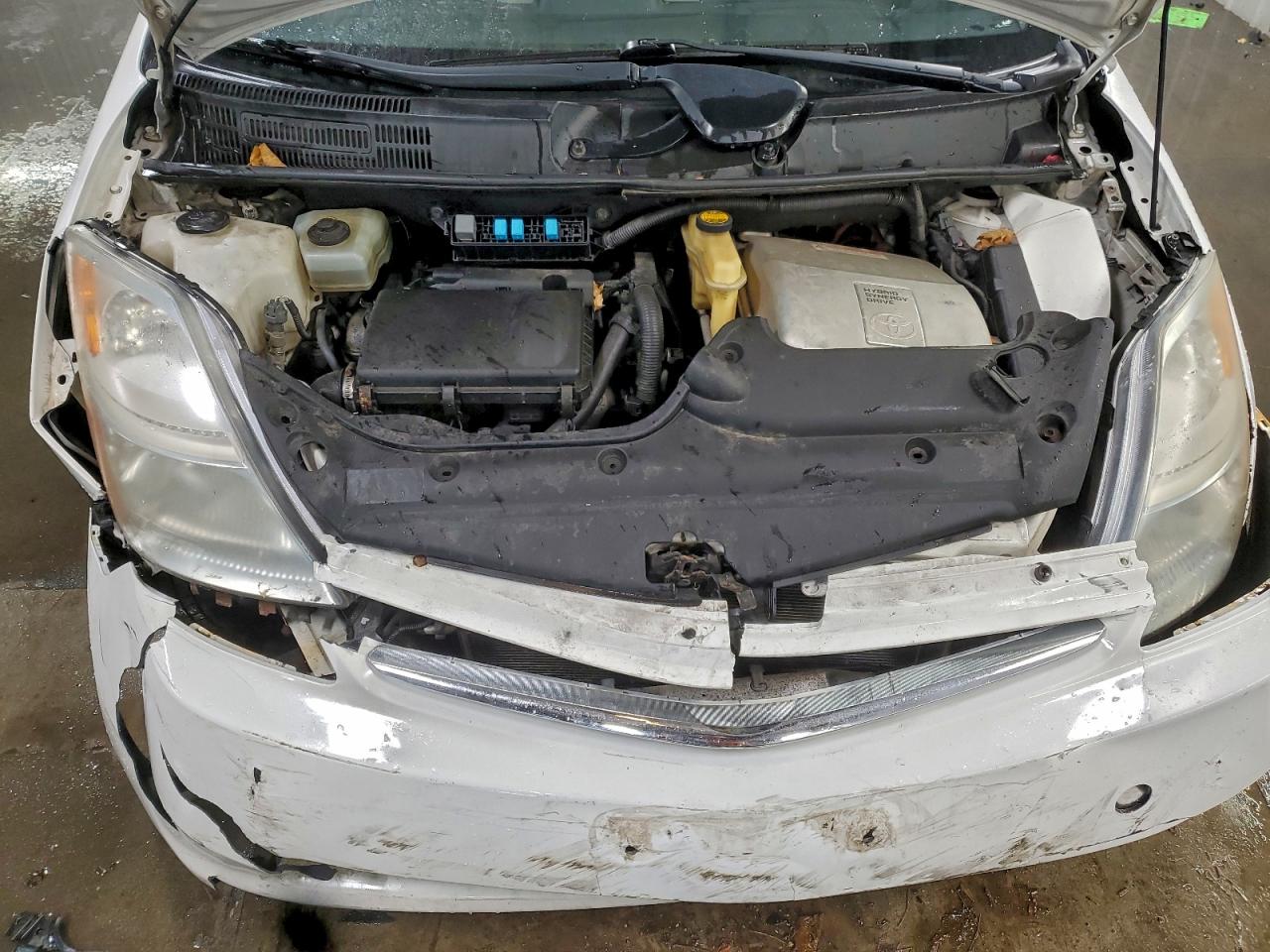 Toyota Prius Image 9