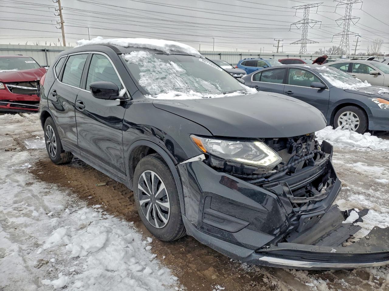 Nissan Rogue S Image 2