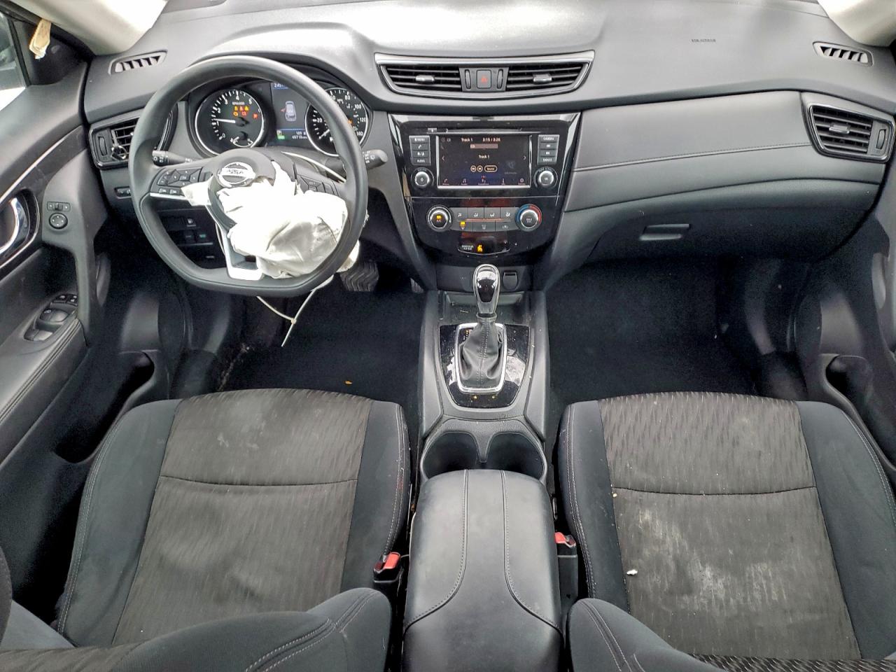 Nissan Rogue S Image 8