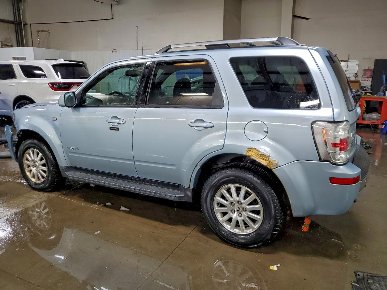 Mercury Mariner Premier Image 12