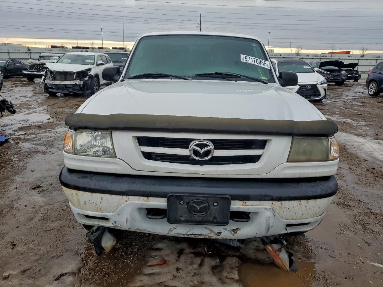 Mazda B Series Cab Plus Image 2