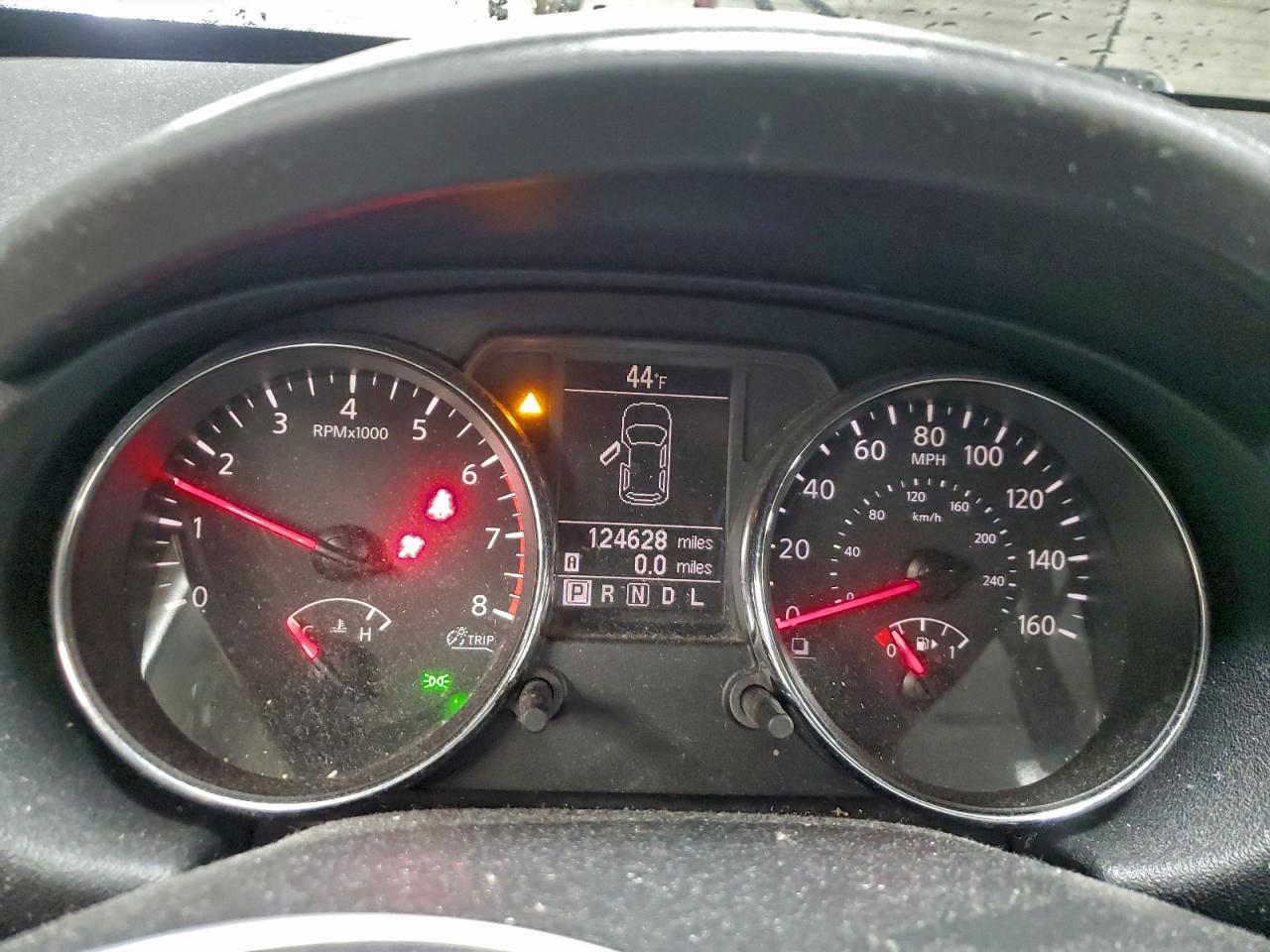 Nissan Rogue S Image 7