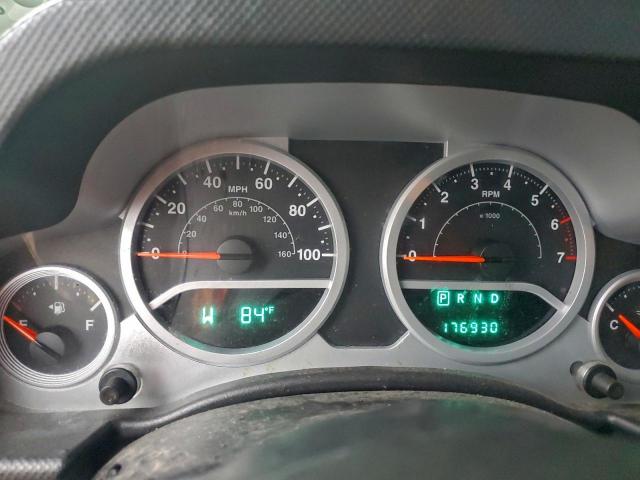 Jeep Wrangler Sahara Image 5