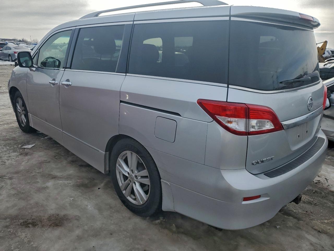 Nissan Quest S Image 3
