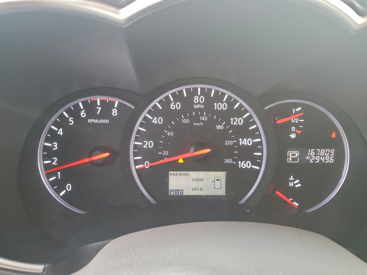 Nissan Quest S Image 5