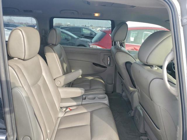 Nissan Quest S Image 2