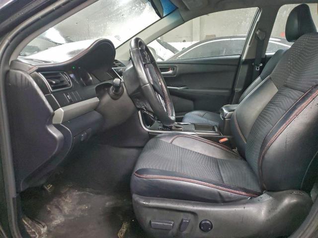 Toyota Camry Le Image 2