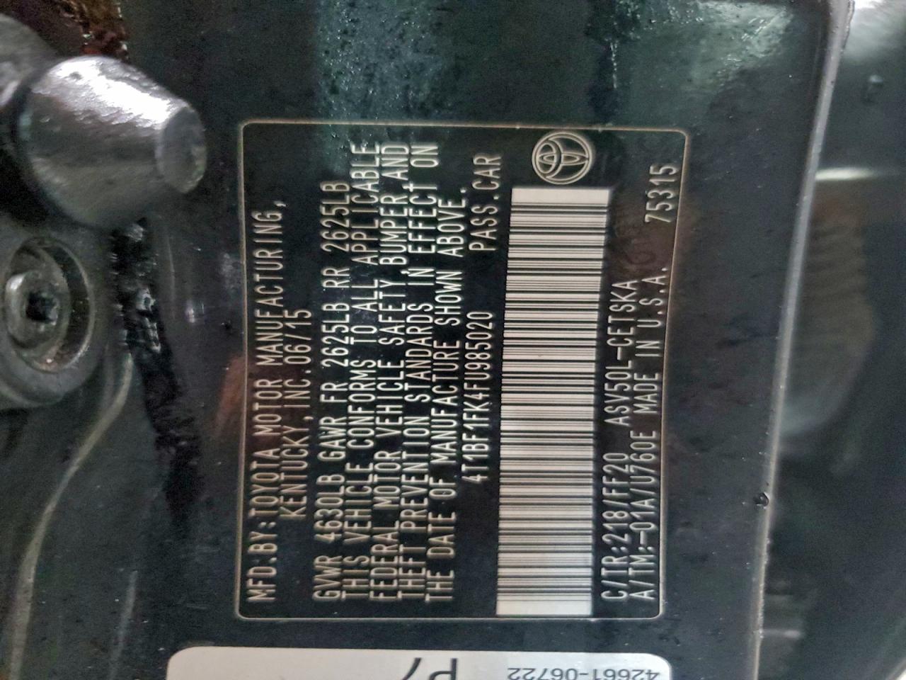 Toyota Camry Le Image 5