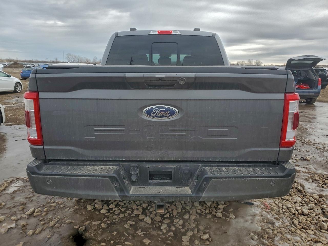 Ford F-150 Supercrew Image 9