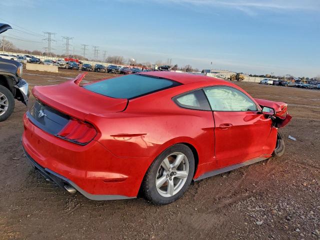 Ford Mustang Image 3