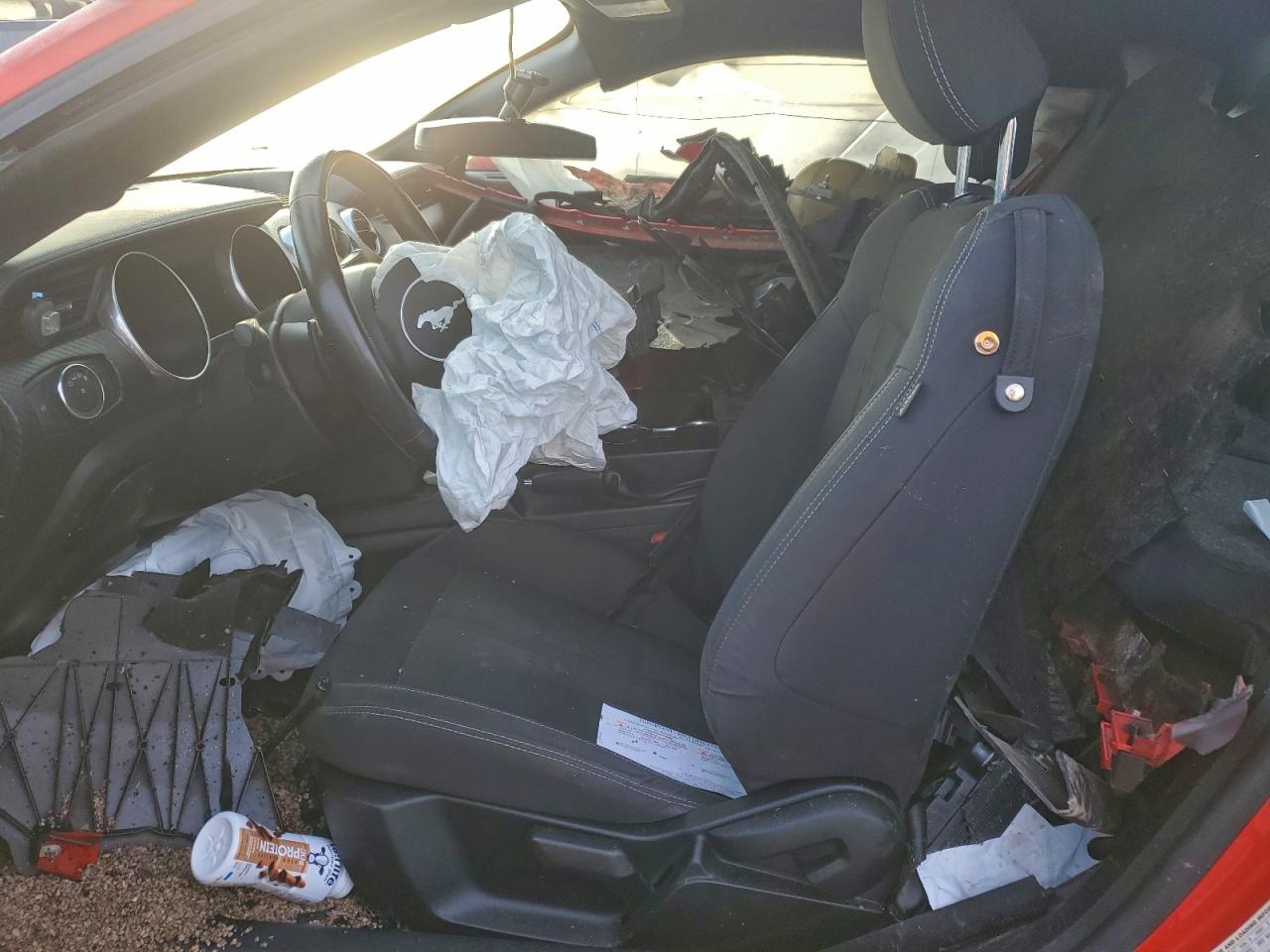 Ford Mustang Image 5