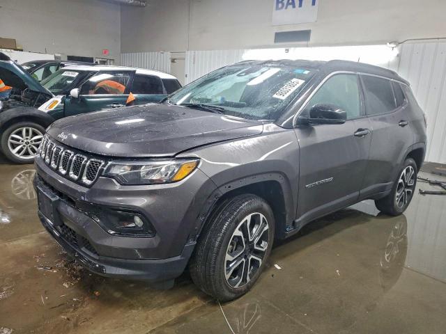  Salvage Jeep Compass