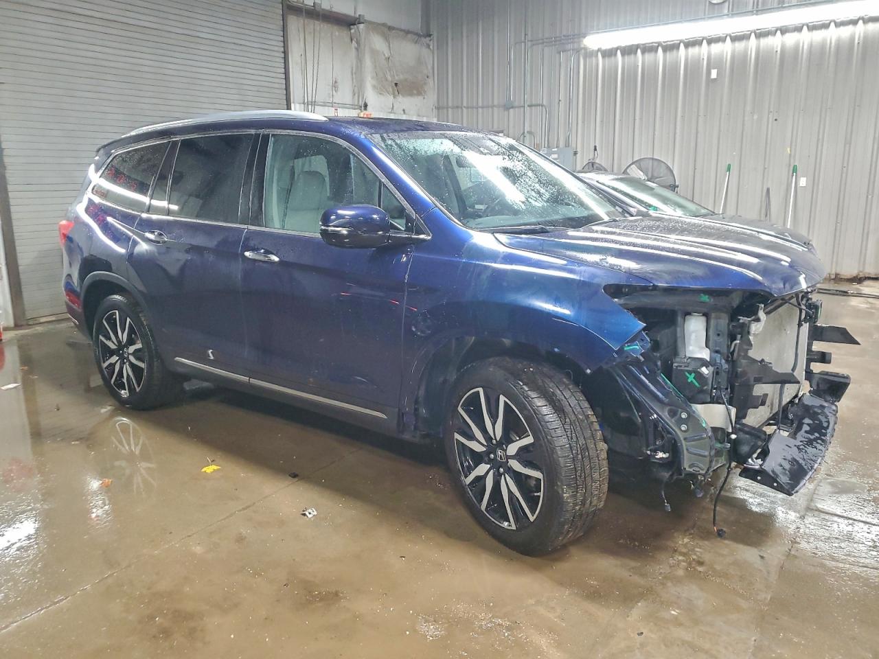 Honda Pilot Touring Image 5