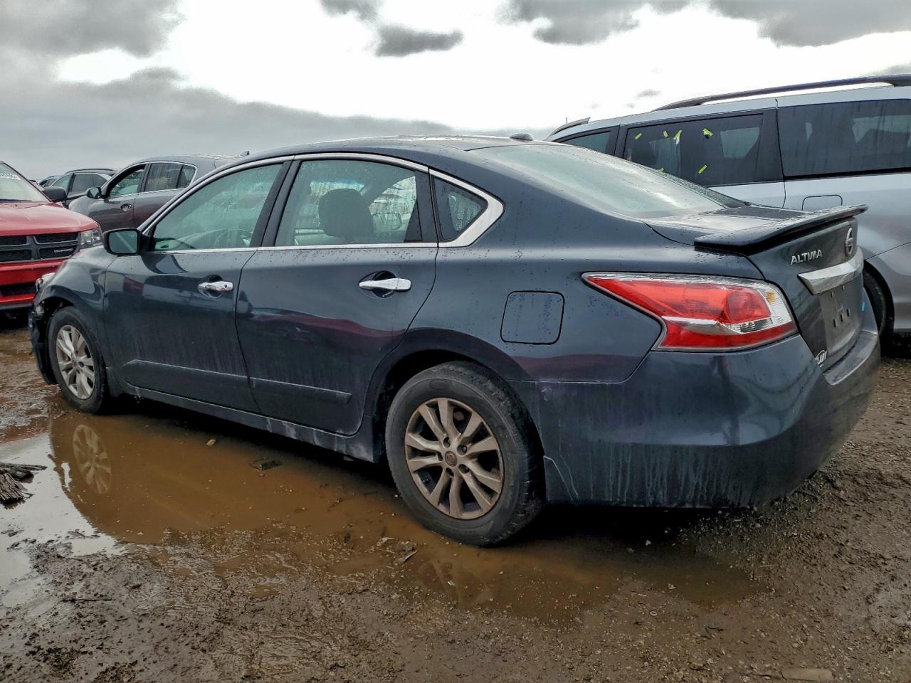 Nissan Altima 2.5 Image 8