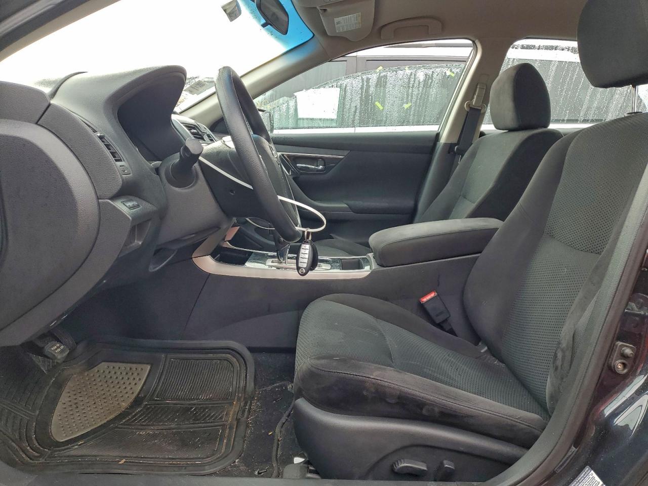 Nissan Altima 2.5 Image 4