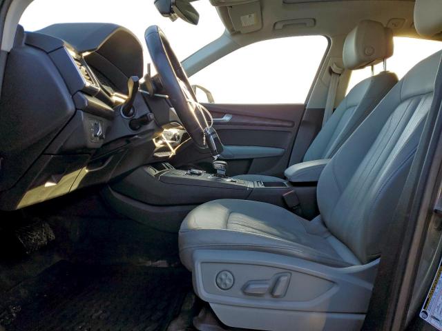 Audi Q5 Premium Plus Image 8