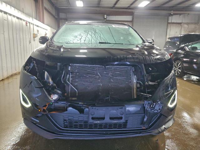 Ford Edge Sport Image 5