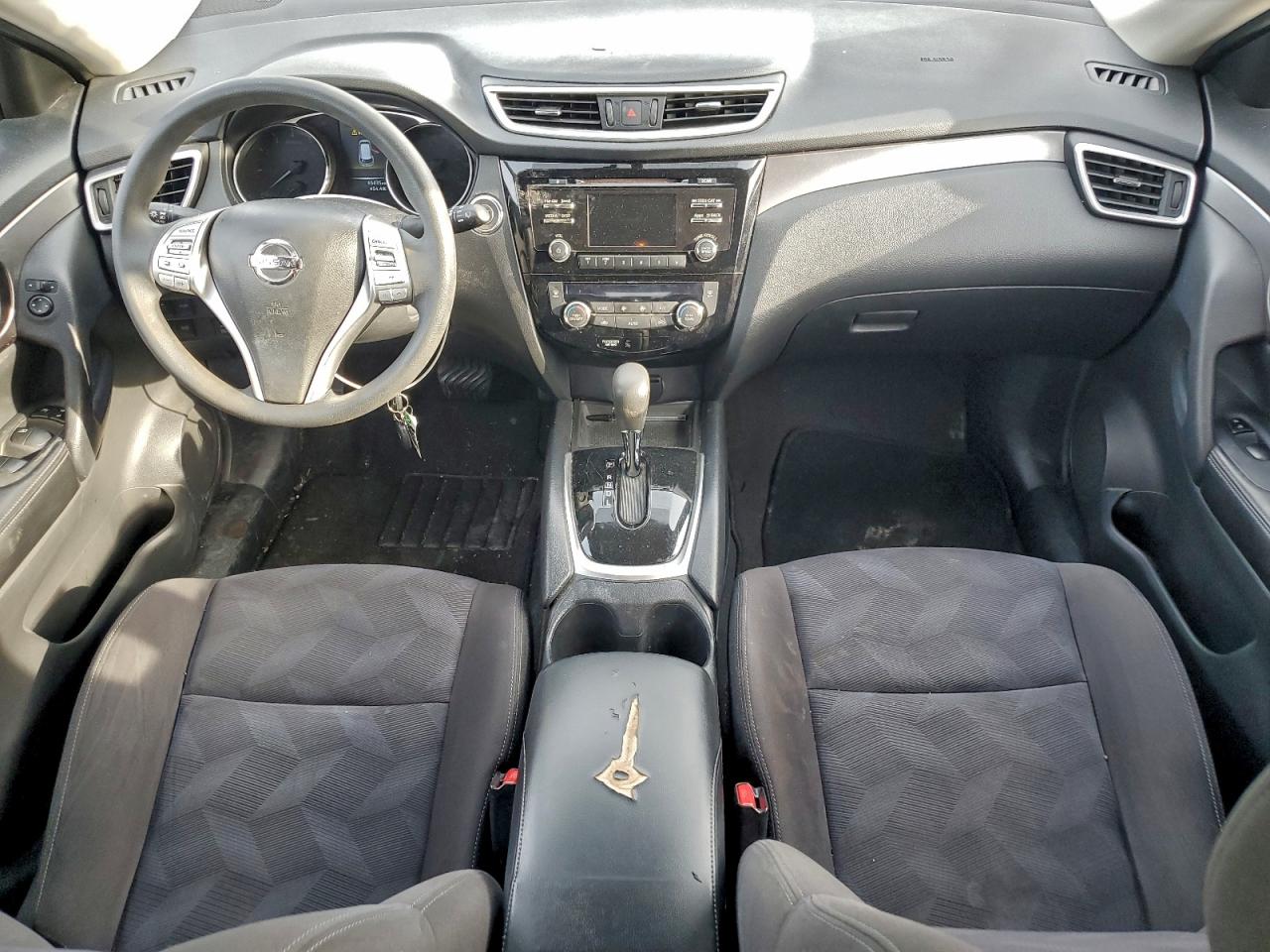 Nissan Rogue S Image 5