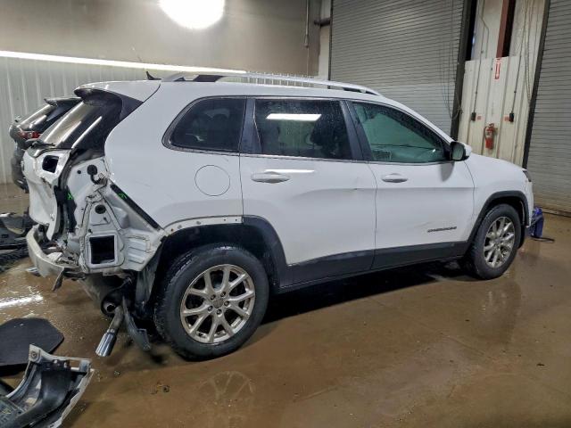 Jeep Grand Cherokee Latitude Image 3