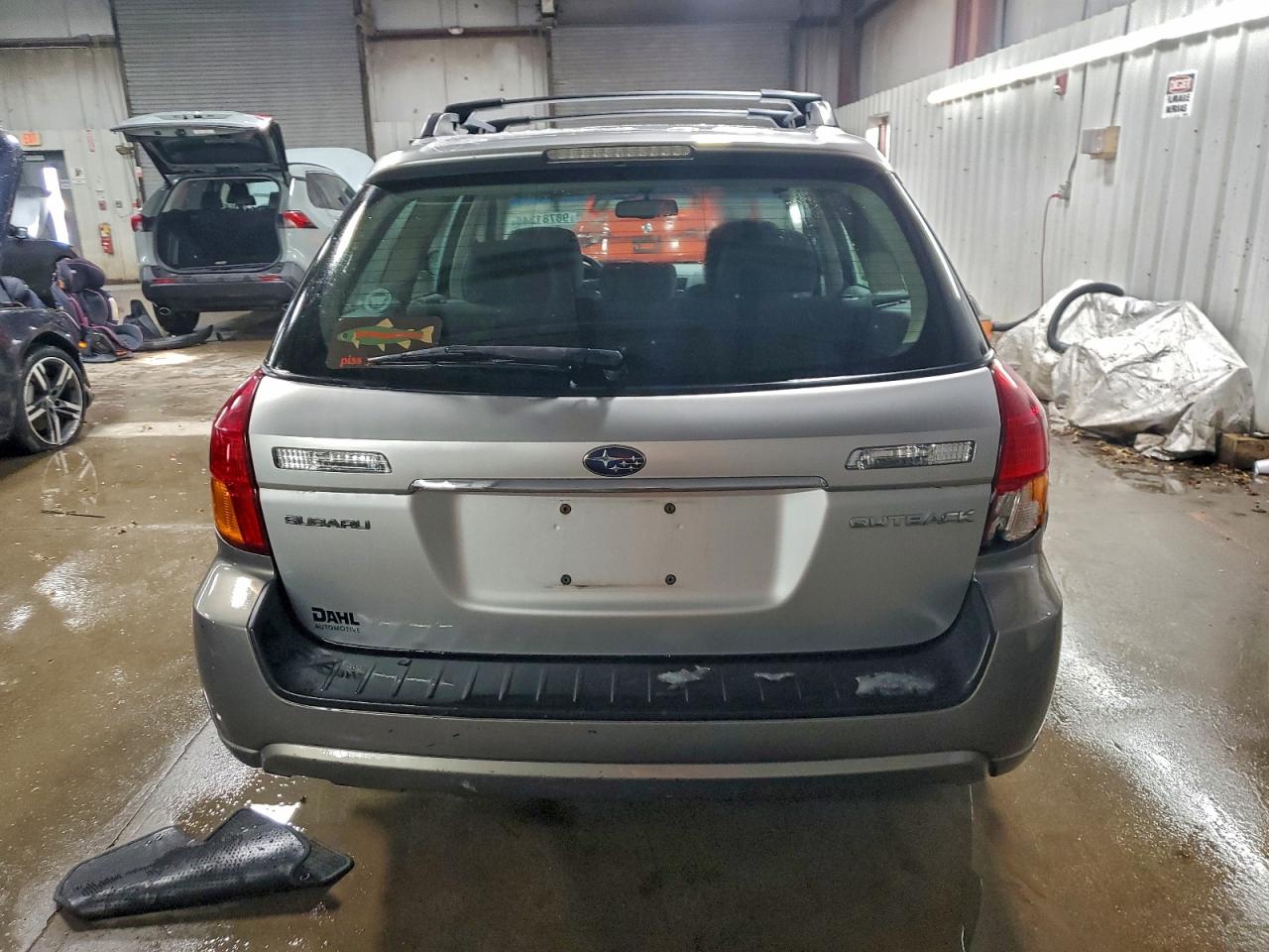 Subaru Outback Outback 2.5i Image 10