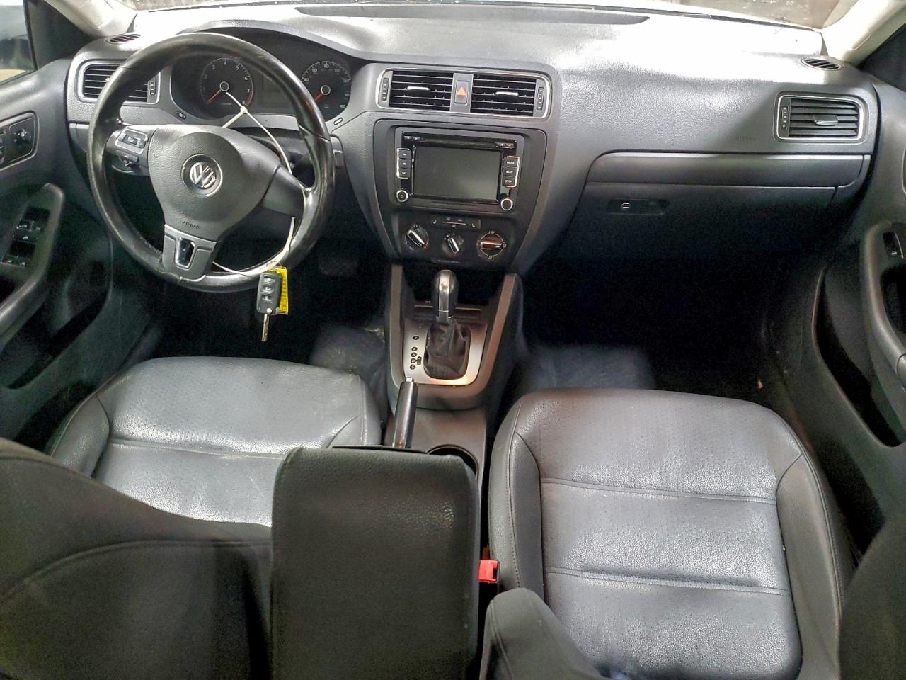 Volkswagen Jetta Se Image 5